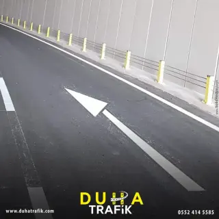 Çiftkompenant boya uygulaması — Foto Galeri — Duha Trafik | Otopark Çizgileri ve Zemin Boyama Hizmetleri
