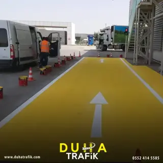 Yol çizgi işaretleri — Foto Galeri — Duha Trafik | Otopark Çizgileri ve Zemin Boyama Hizmetleri