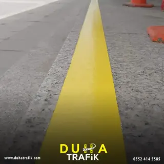 Çiftkompenant boya uygulaması — Foto Galeri — Duha Trafik | Otopark Çizgileri ve Zemin Boyama Hizmetleri